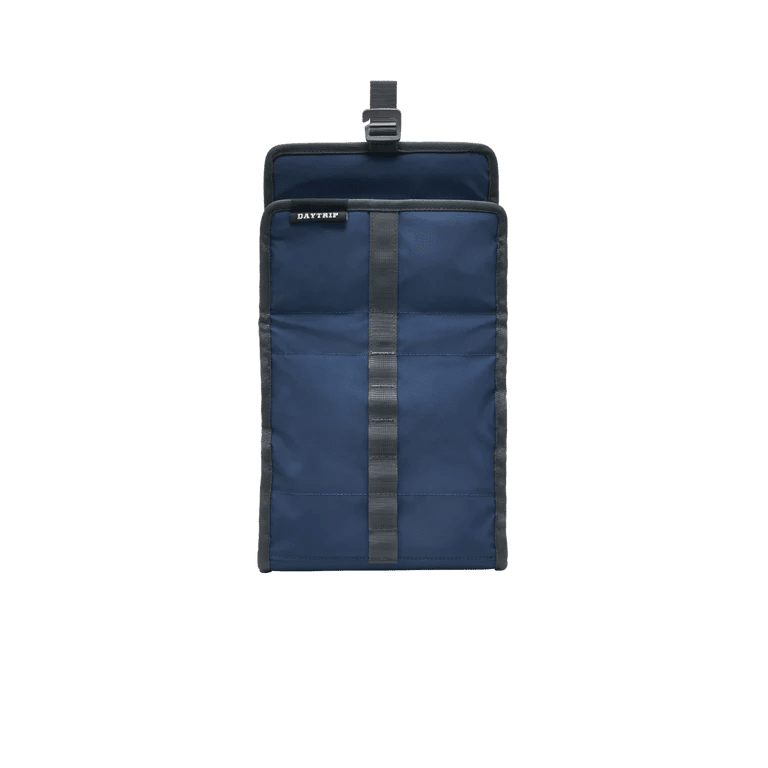 YETI Daytrip Lunch Bag Navy - view 5