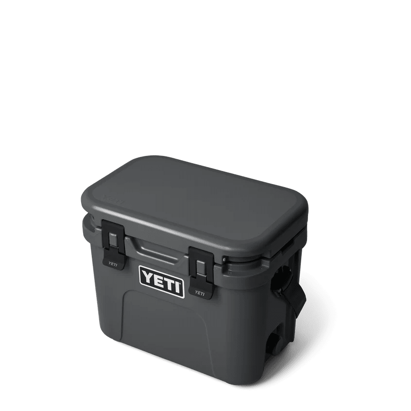 YETI Roadie 15 Charcoal - view 2