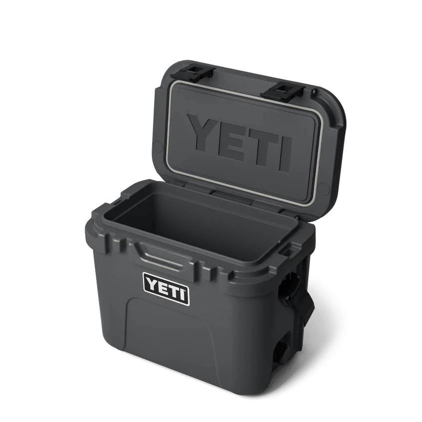 YETI Roadie 15 Charcoal - view 3