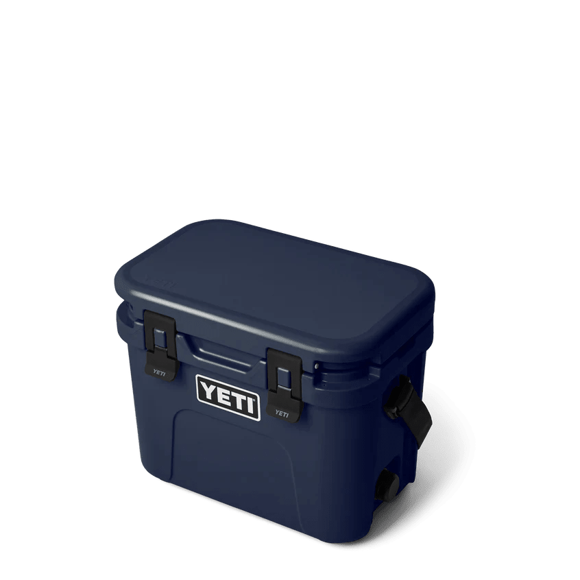 YETI Roadie 15 Navy - view 2