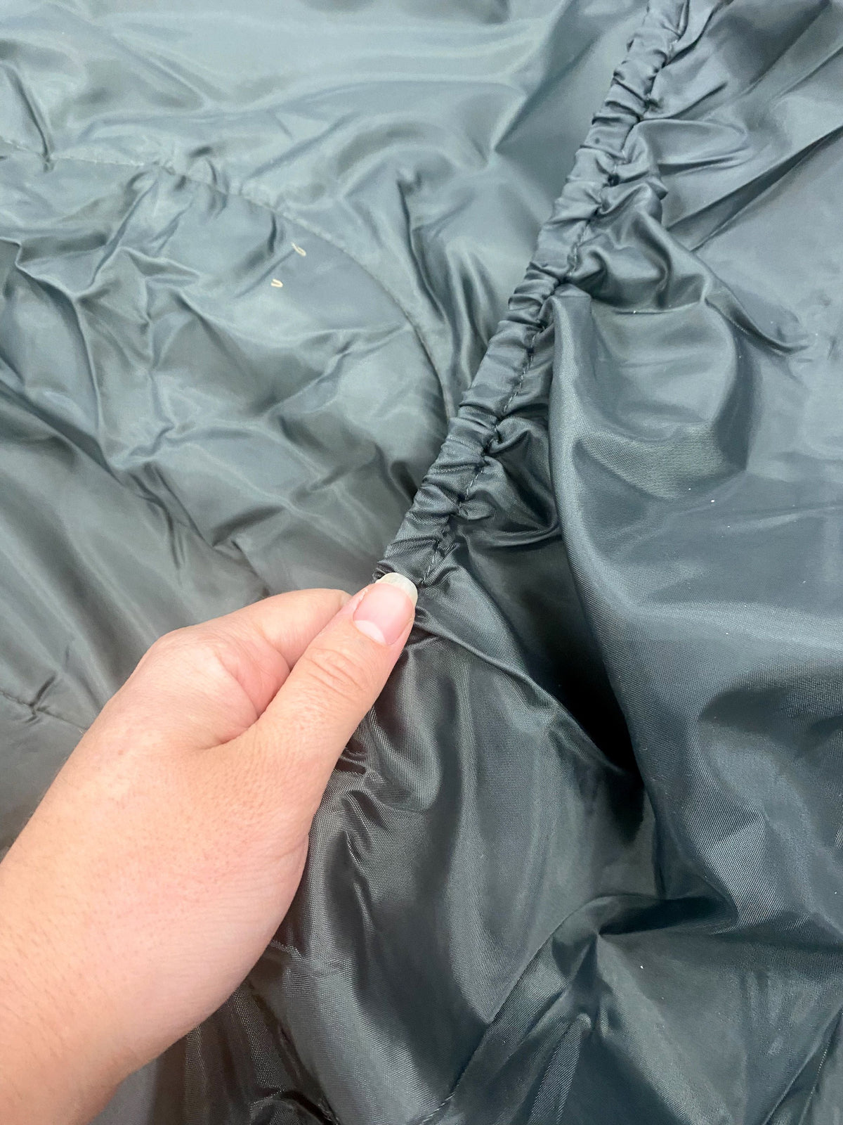 Wildtrak 0°C to +5°C Heavy-duty Pallinup Queen Sleeping Bag, 152 x 200cm - view 23