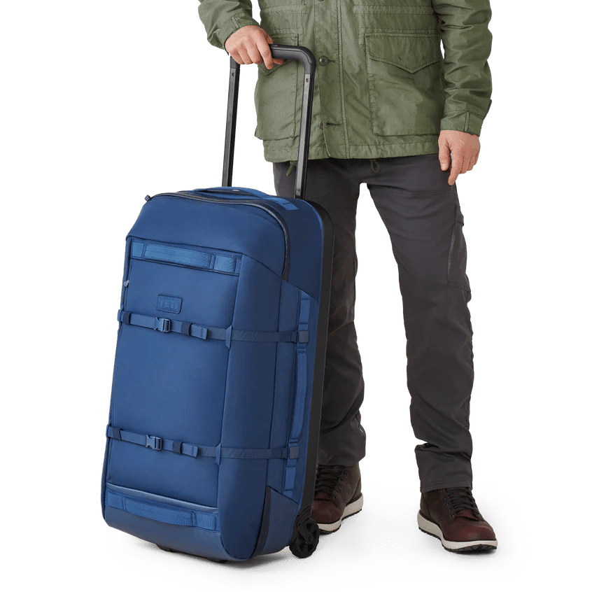 YETI Crossroads Luggage 29" Navy - view 7