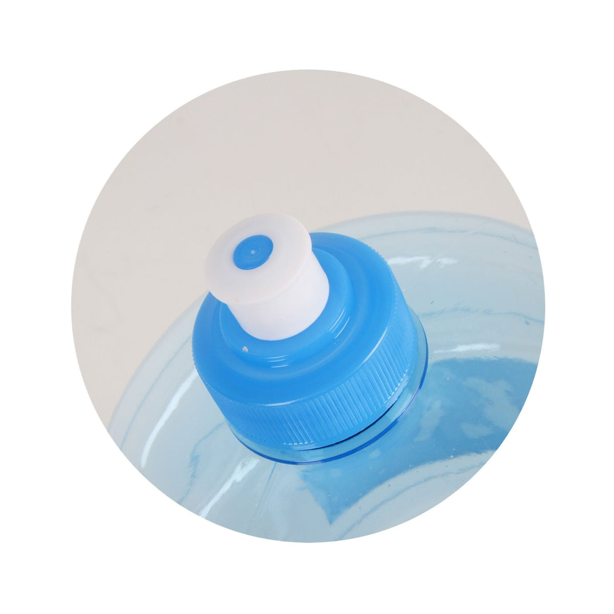 Wildtrak 2L Extra Large Pop top Hydration Water Bottle with Easy Grip Handle - view 5