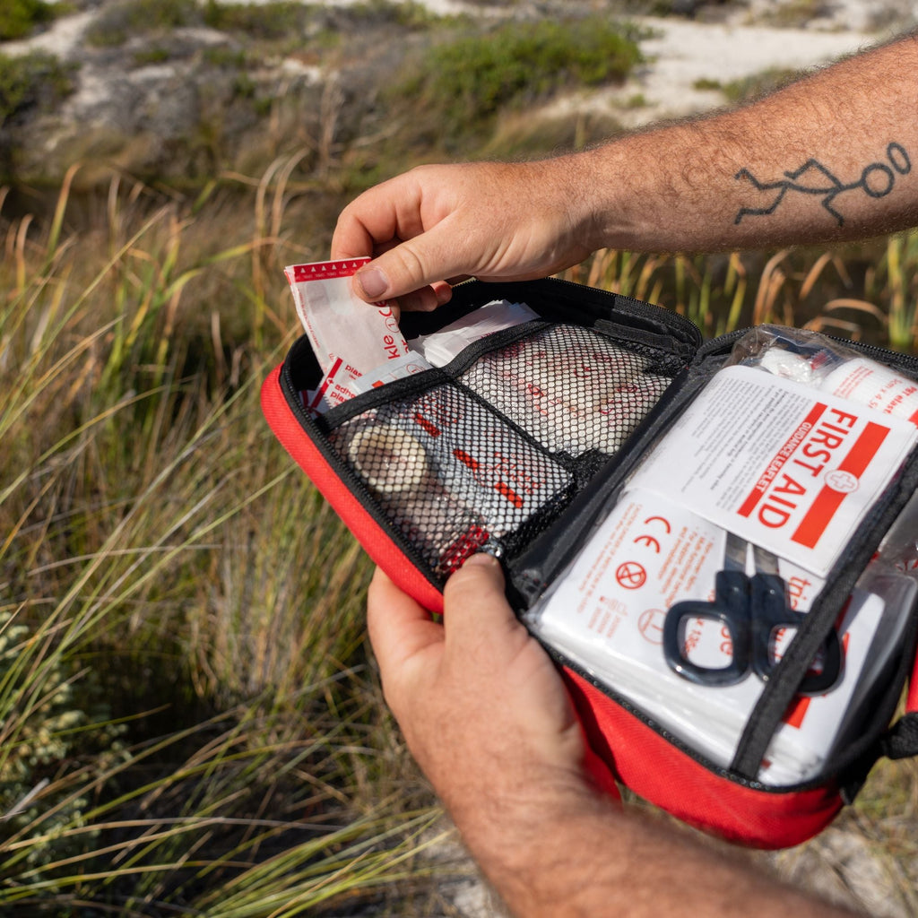 Wildtrak 80 Piece Family First Aid Kit - view 10