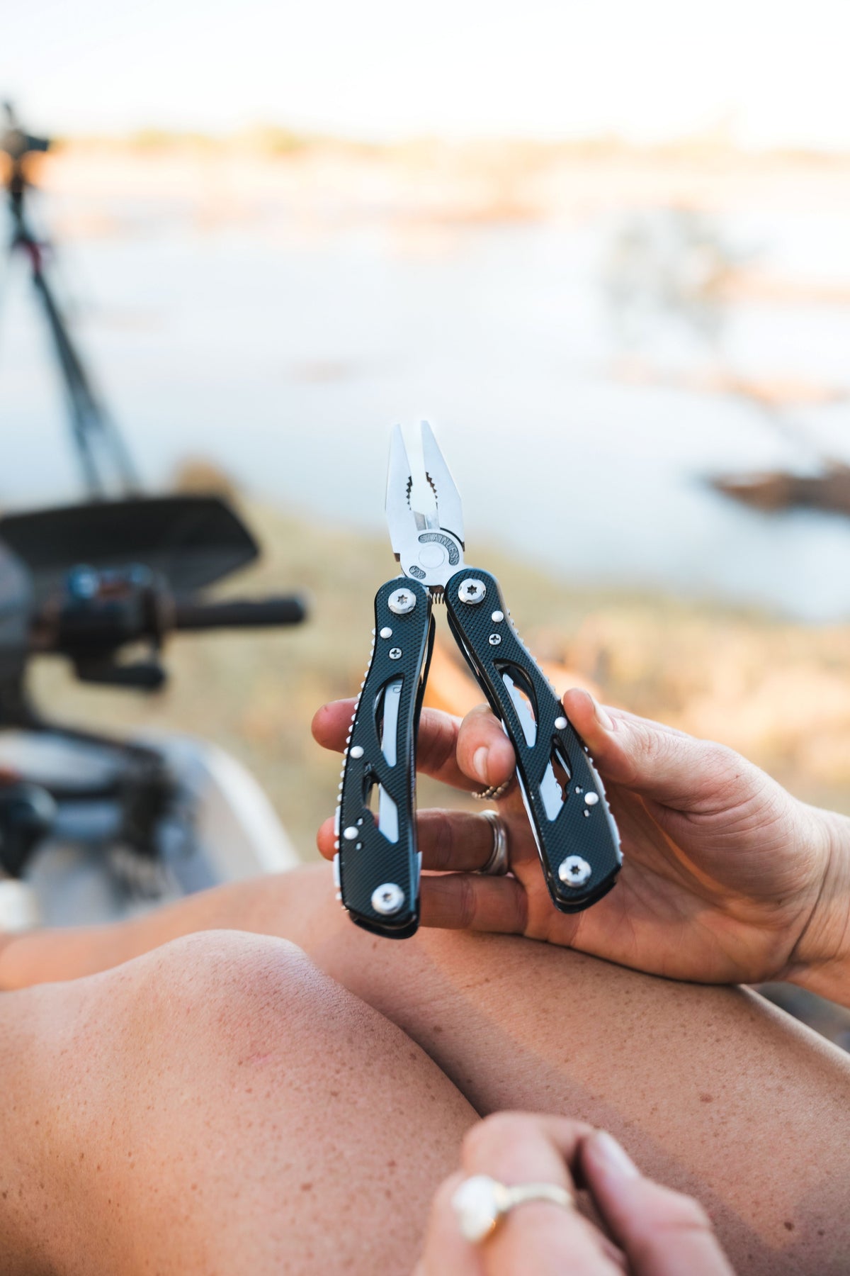 Wildtrak 25 in 1 Multi Function Tool with Pliers - view 12