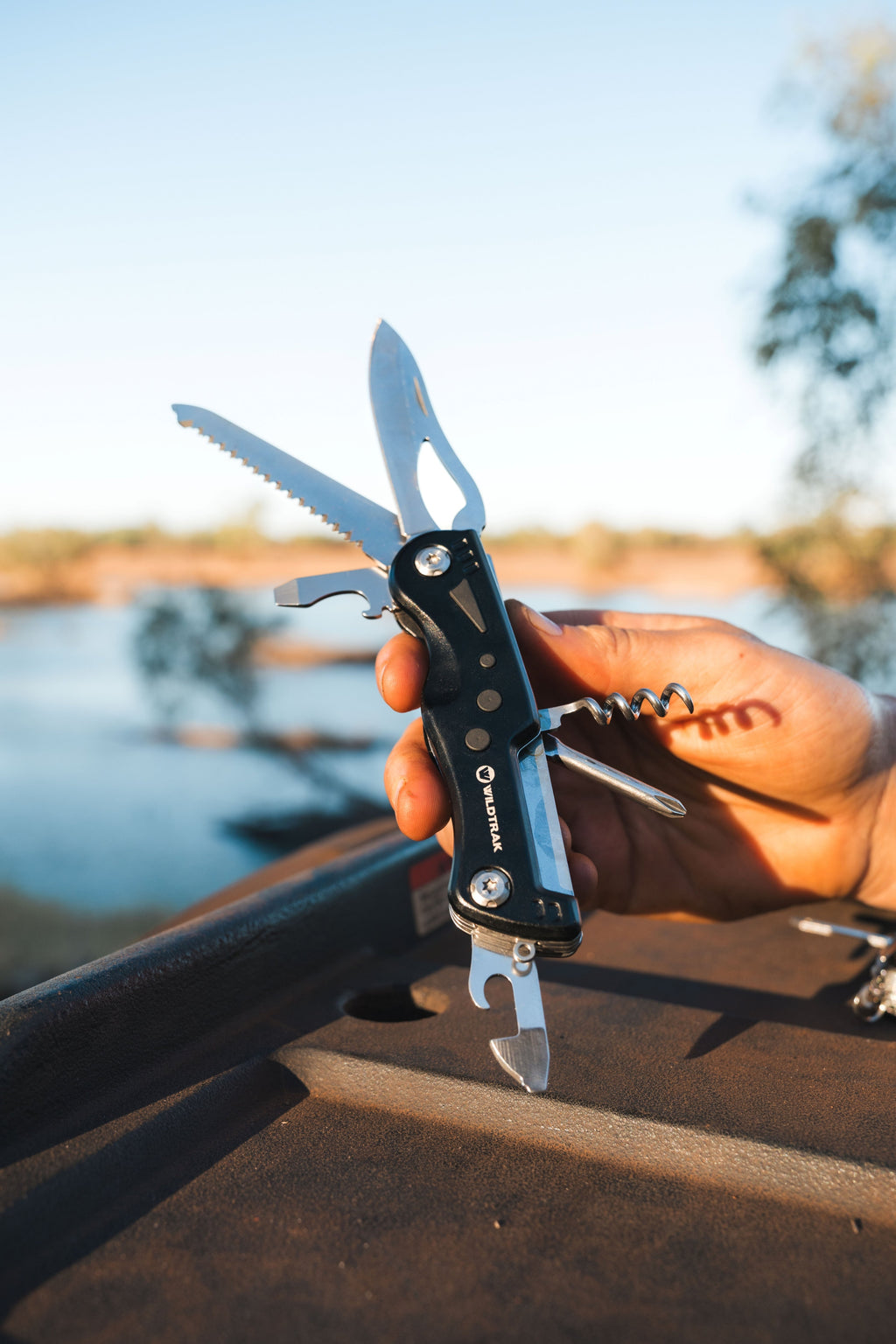 9 in 1 Multi Function Tool with Pocket Knife - view 2