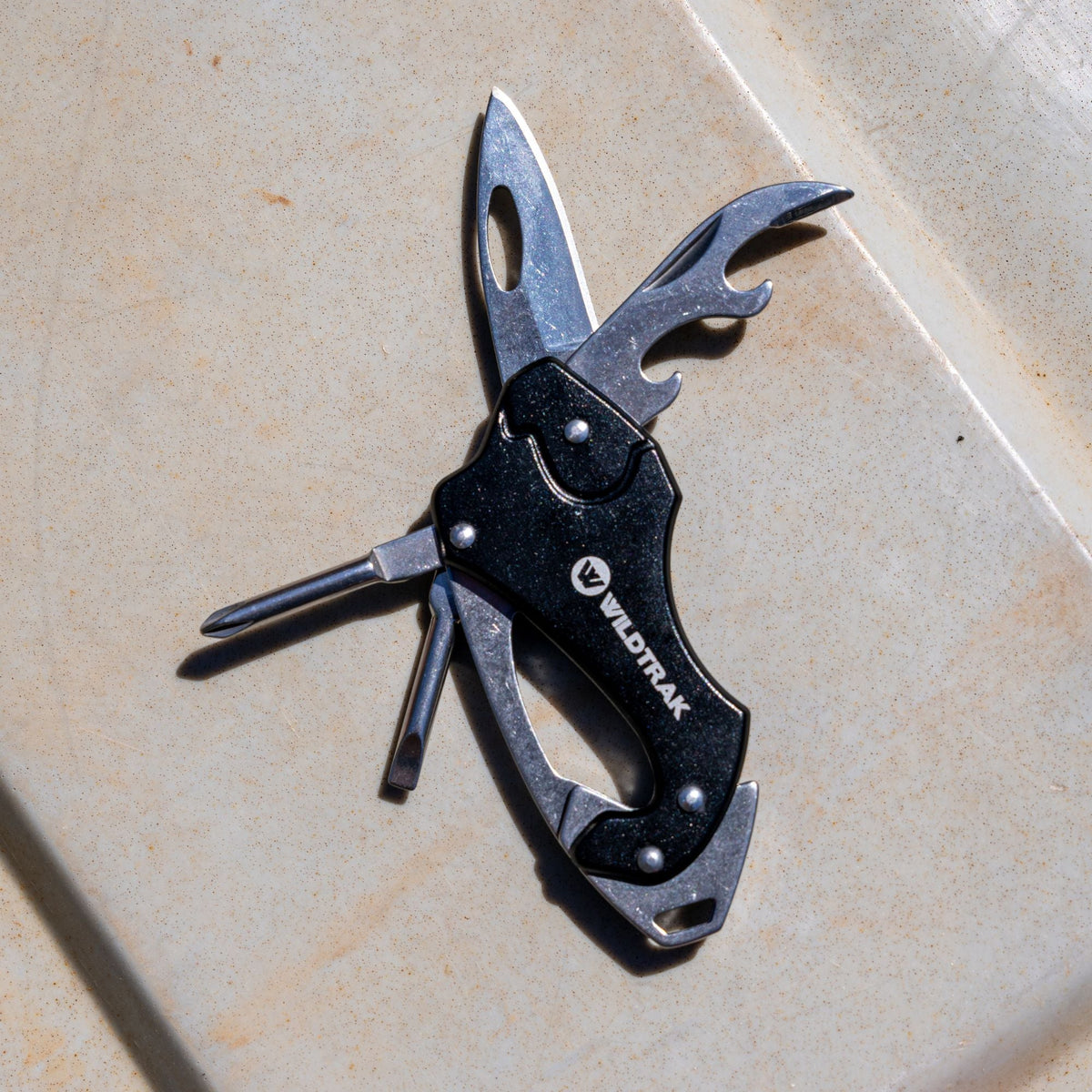 Wildtrak 6 in 1 Multi Function Tool Key Ring with Army Knife - view 6