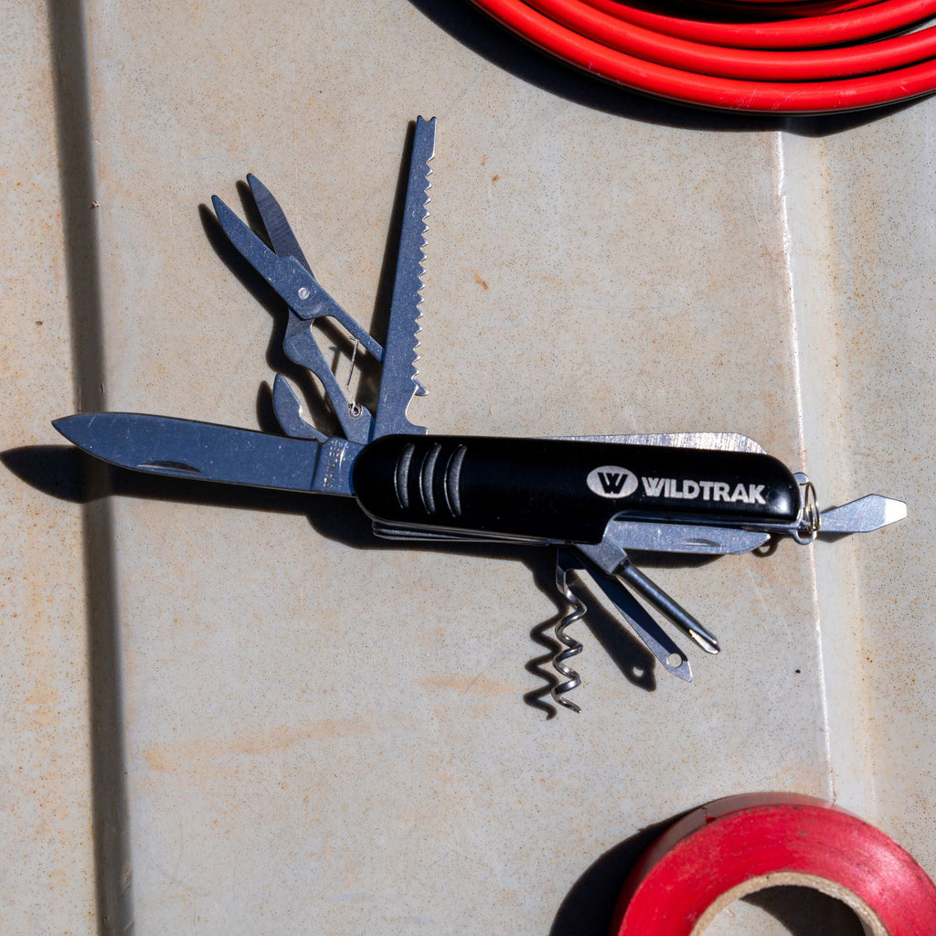 Wildtrak 15 in 1 Multi Function Tool with Army Knife - view 3