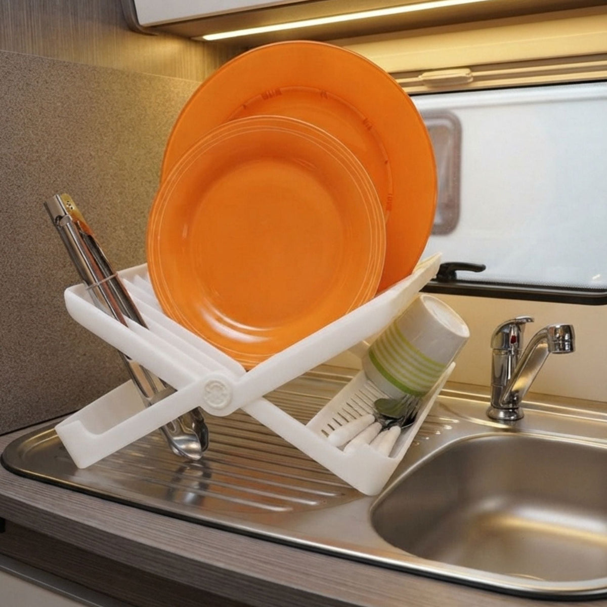 Wildtrak Folding Dish Drainer 32x30x16cm - view 2
