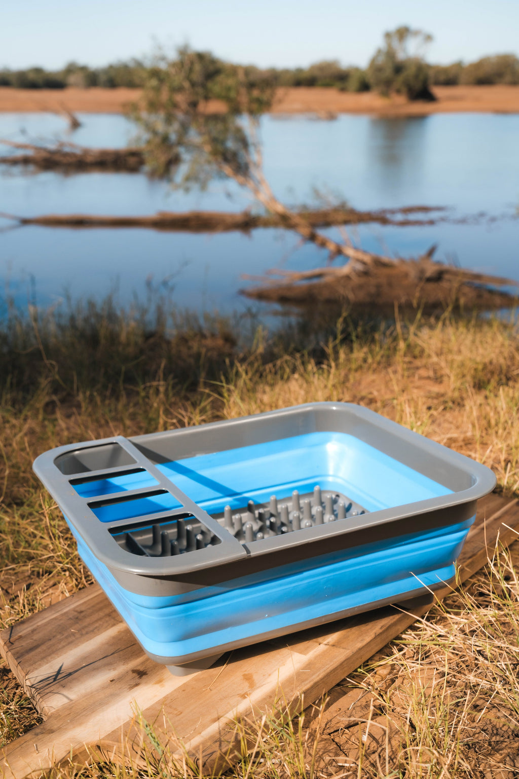 Wildtrak Collapsible 9 Litre Dish Rack 36.5x31.5x13cm - view 12