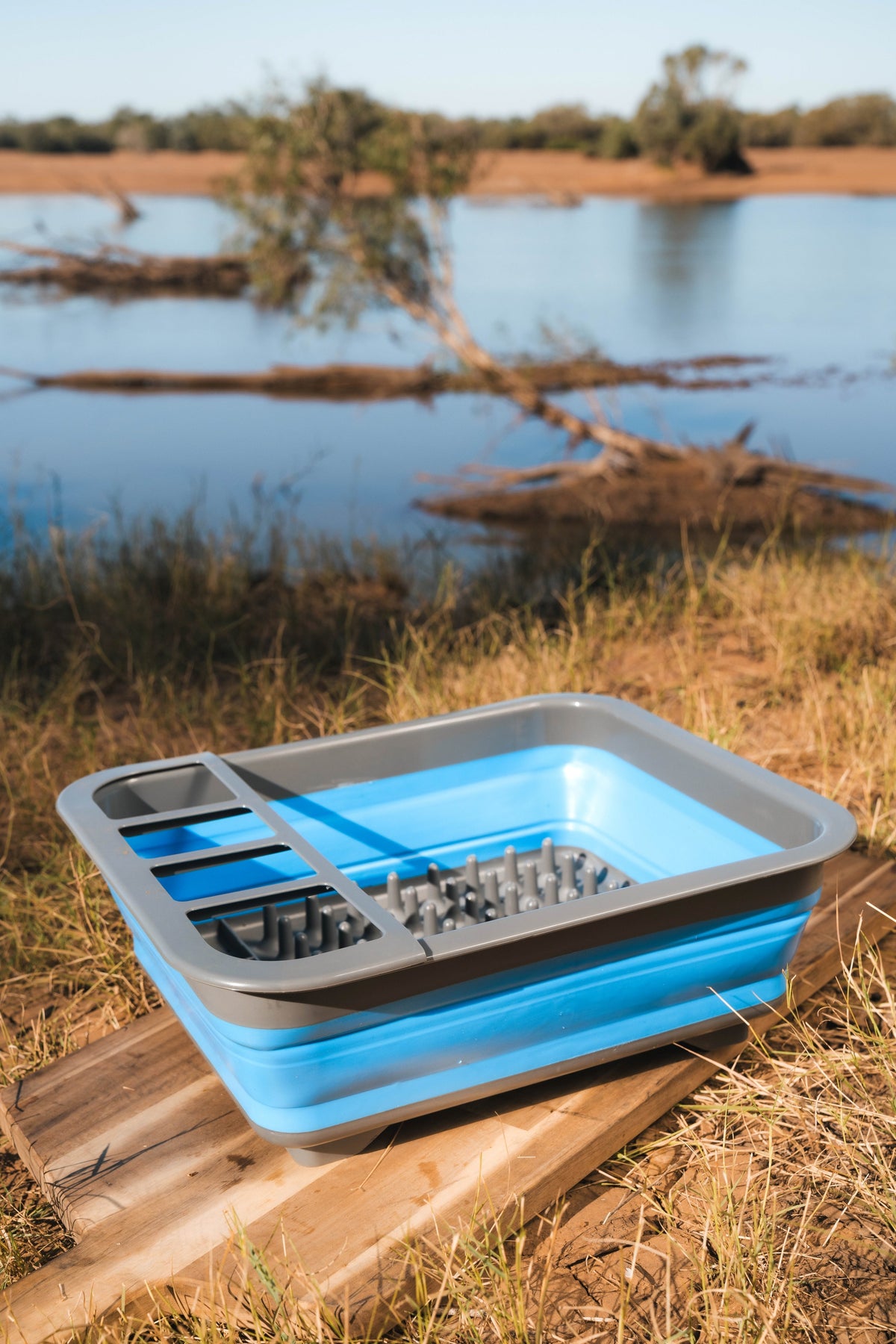 Wildtrak Collapsible 9 Litre Dish Rack 36.5x31.5x13cm - view 12