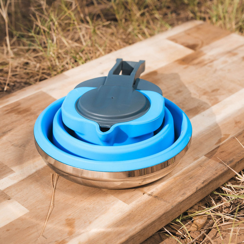 Wildtrak Collapsible 1.5 Litre Travel Kettle - view 4
