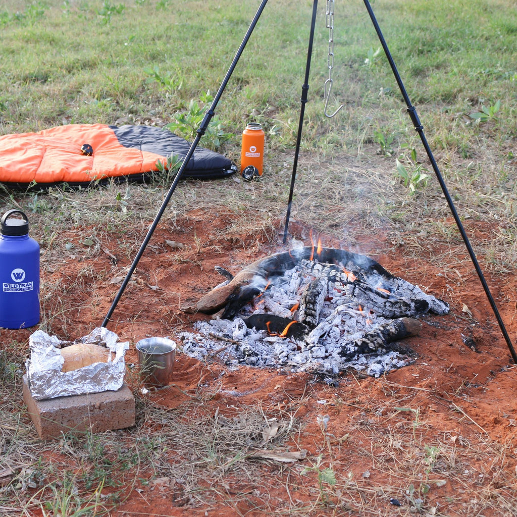 Wildtrak Heavy-duty 9mm Steel Camp Oven Tripod with Adjustable Chain 90cm - view 4