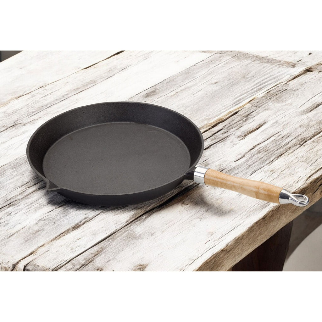 Wildtrak 29cm Round Pre-seasoned Cast Iron Skillet/Grill Pan with Wooden Handle - view 6