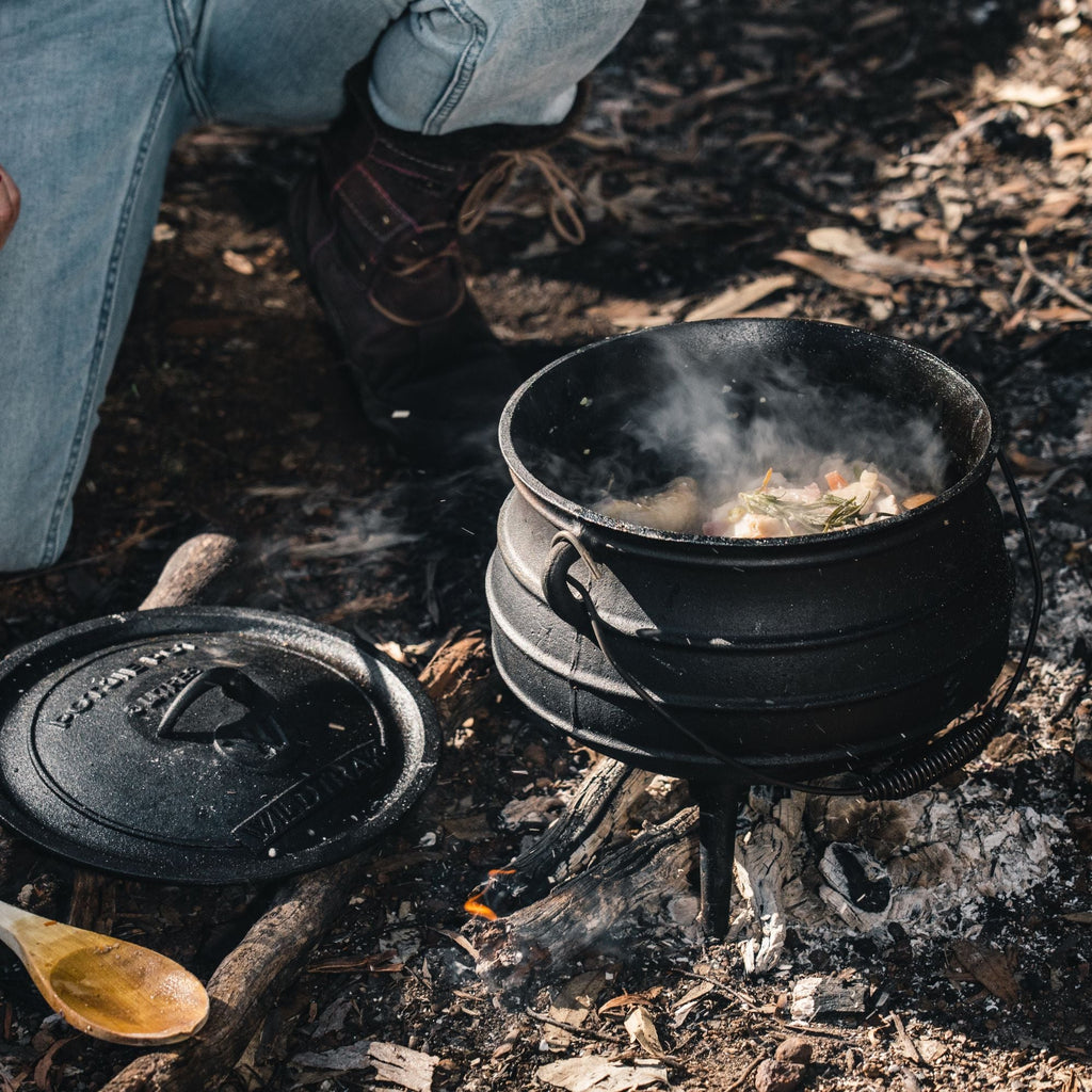 Wildtrak 8L Cast-Iron Pre-Seasoned Potjie Pot with 3 Feet, Spiral Bail Handle, and Wooden Box - view 2