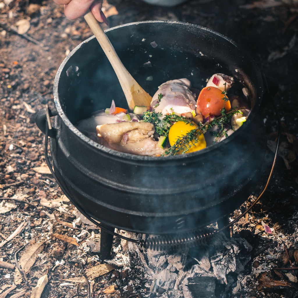 Wildtrak 8L Cast-Iron Pre-Seasoned Potjie Pot with 3 Feet, Spiral Bail Handle, and Wooden Box - view 3