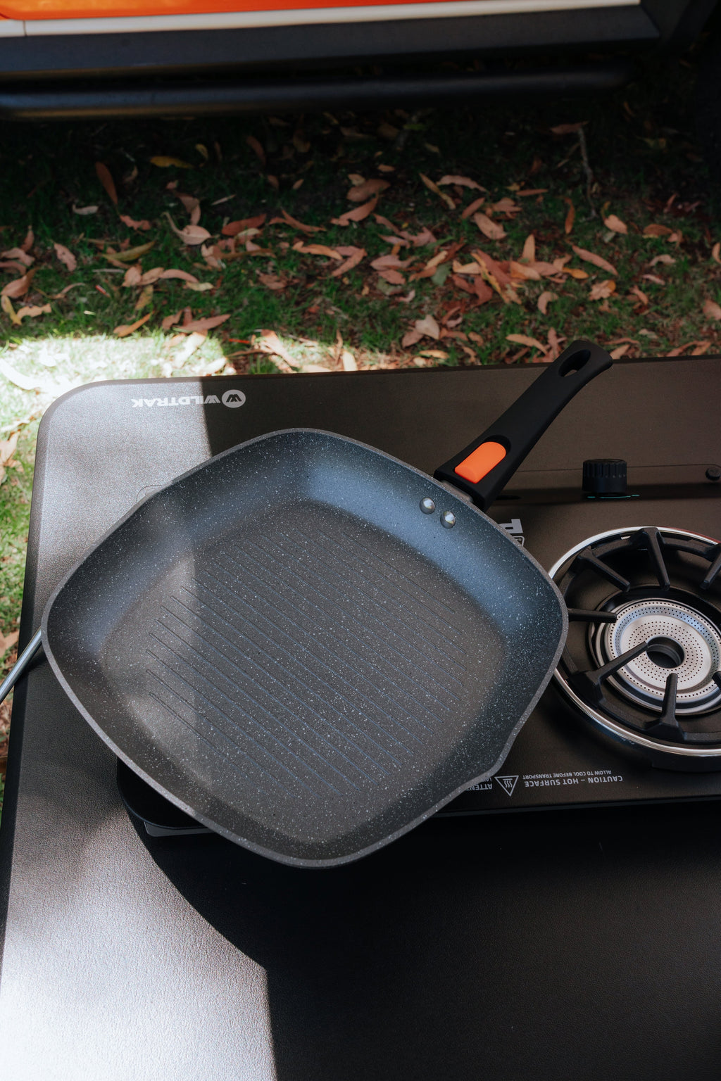 Wildtrak Non-stick Induction Safe Grill Pan with Detachable Handle 28cm - view 14