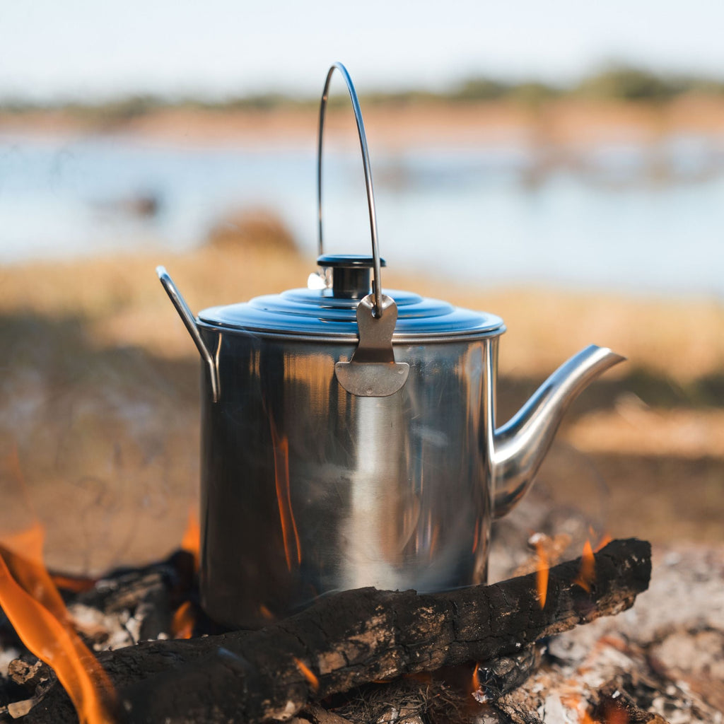 Wildtrak 2.8L Stainless Steel Billy Teapot with Handle and Lid - view 2