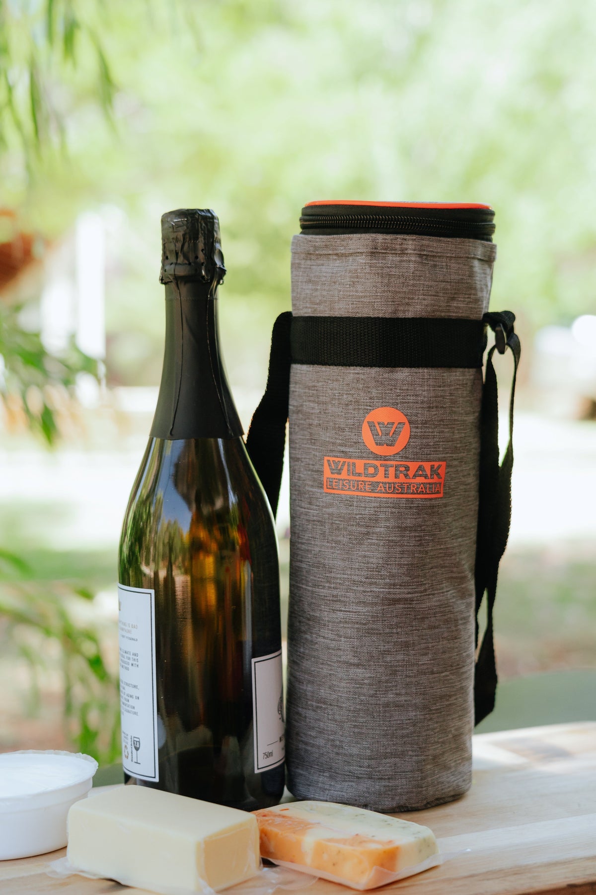 Wildtrak 1.5L Staycool Wine Bottle Soft Cooler Bag with Shoulder Strap - view 8