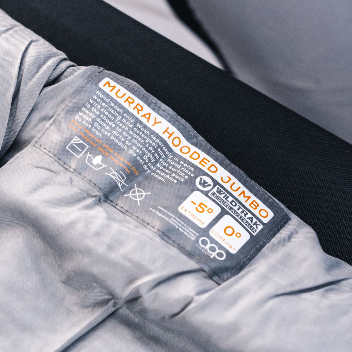 Wildtrak 0°C to -5°C Murray Jumbo Hooded Sleeping Bag, 90 x 24cm - view 4