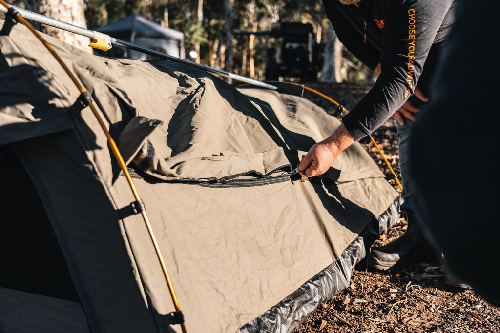 Wildtrak Double Trakker Swag Weatherproof with Carry Bag - view 10
