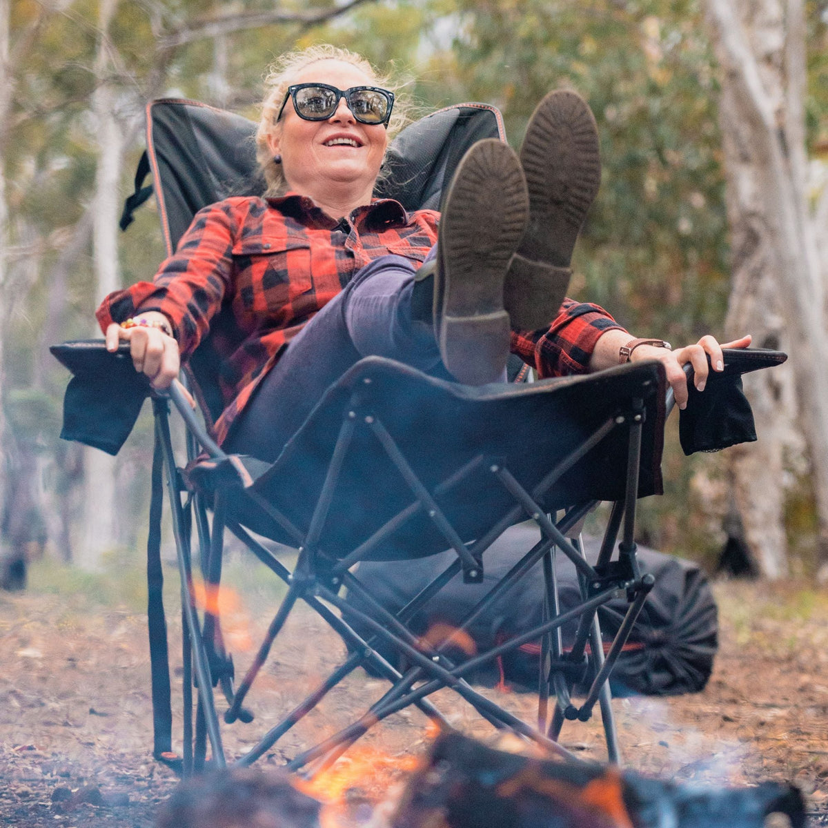 Wildtrak Hamelin Deluxe Recliner Chair, 136kg Weight Capacity - view 7