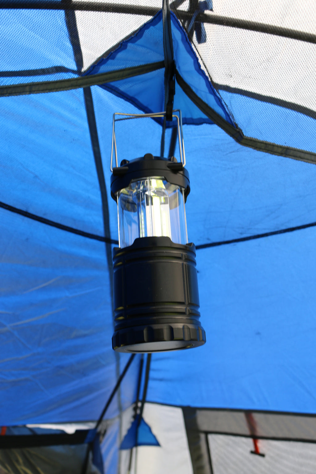 Wildtrak™ Pop Up 500Lumen Compact Lantern Camp Light Includes Batteries - view 2