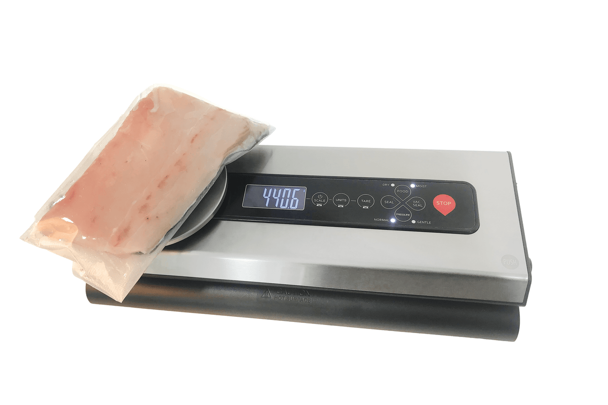 Wildtrak Deluxe 12V/240V Vacuum Sealer with Removal Scale - view 17