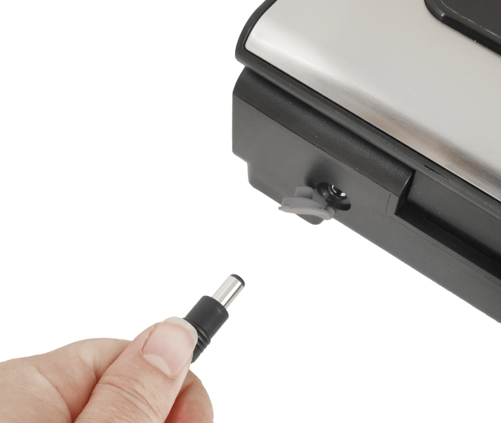 Wildtrak Deluxe 12V/240V Vacuum Sealer with Removal Scale - view 23