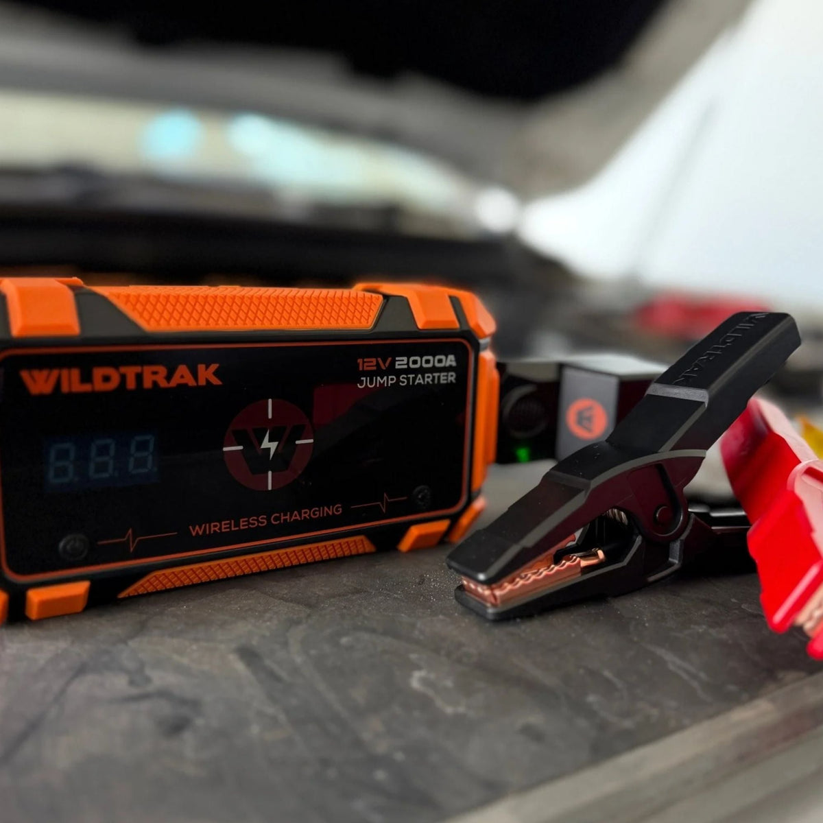 Wildtrak Heavy-Duty 2000A 16KMAH HP Lithium Jump Starter (Petrol & Diesel) - view 21