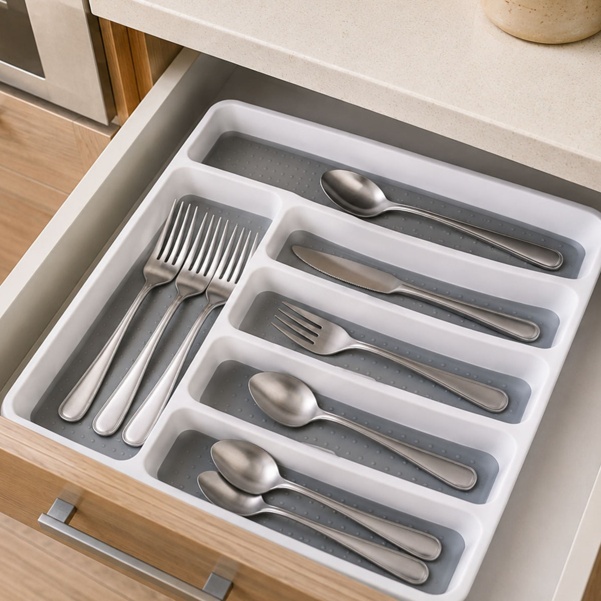 Wildtrak Non-Slip Utensil Storage Tray 40x33x5cm, 6 Compartment - view 2
