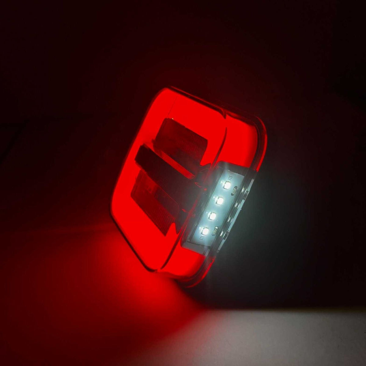 Wildtrak Quikfit Wireless Magnetic Trailer Lights - view 2