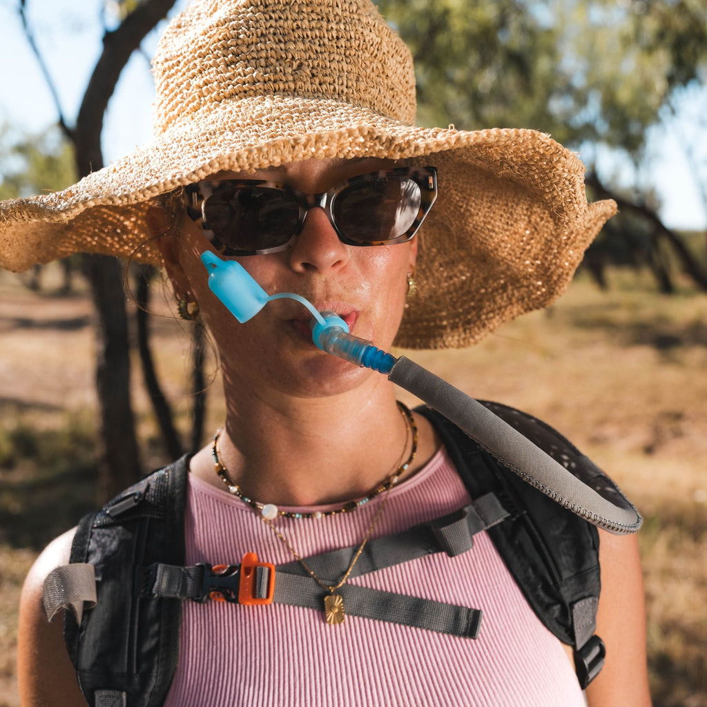Wildtrak 3L Trekker Replacement Hydration Bladder with Suction Hose - view 2