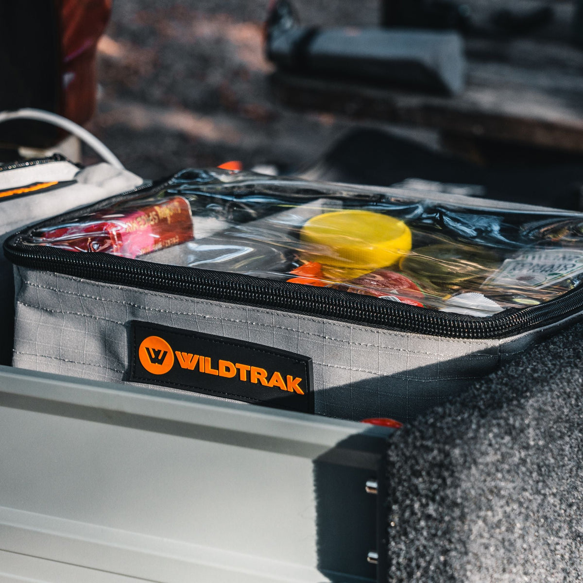 Wildtrak Heavy-duty Medium Clear Top Storage Bag with Handles 32x20x10cm - view 6