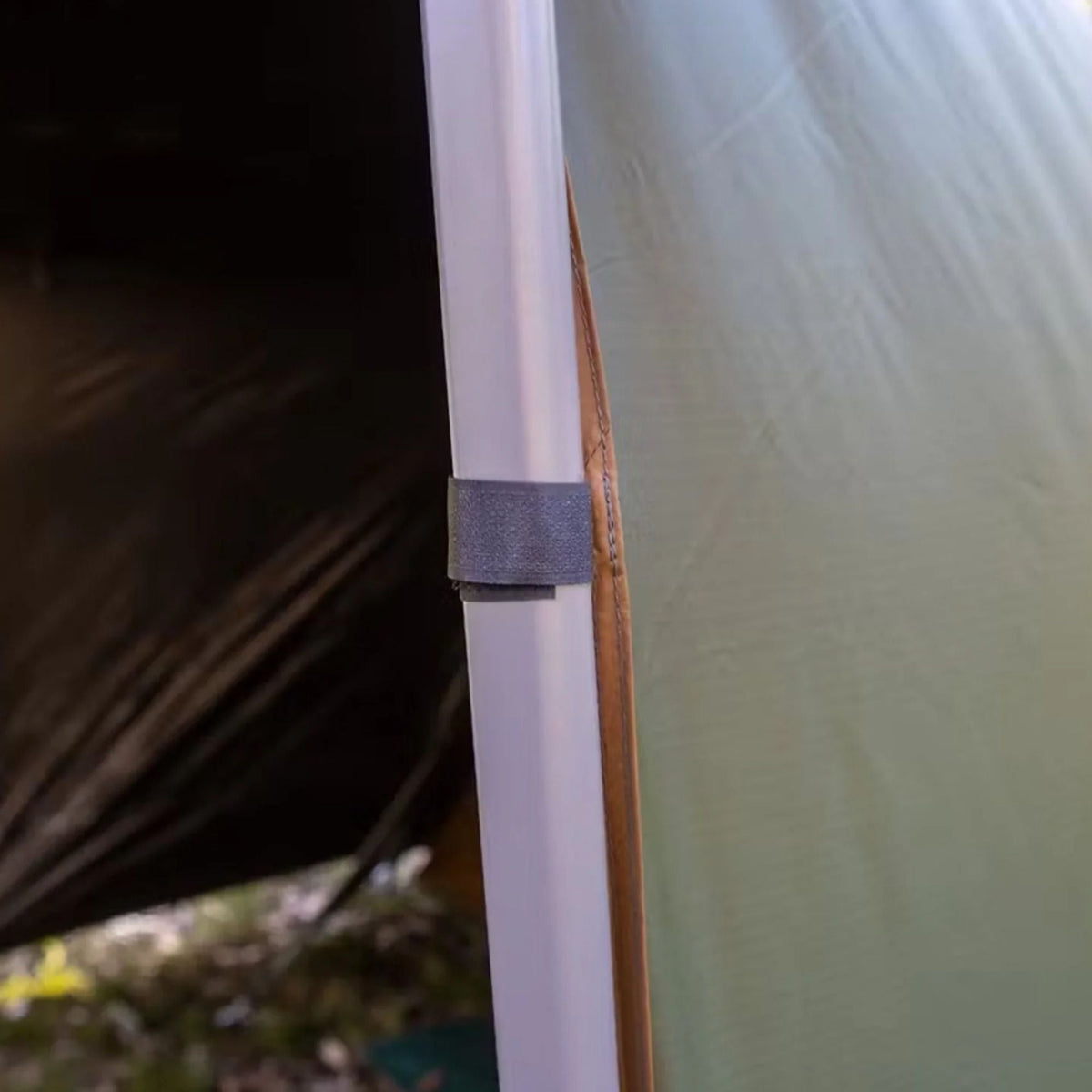 Coleman Accessory Shade 6P Gold Series with Heat Shield, UV50+ Rating - view 6