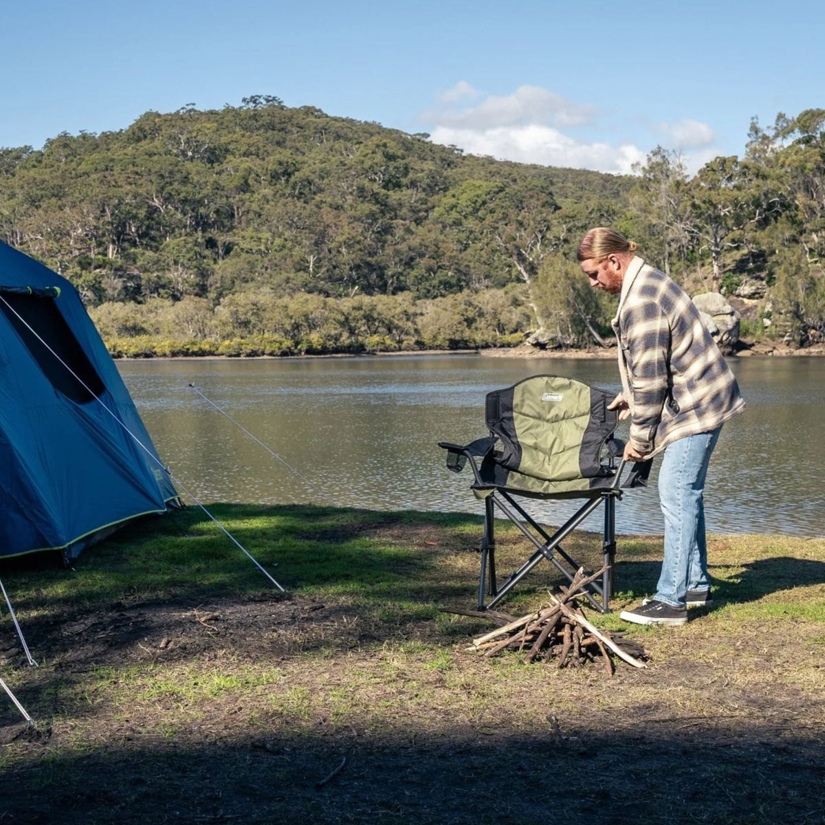 Coleman 250 Plus Quad Fold Chair Swagger Extra Wide - view 9