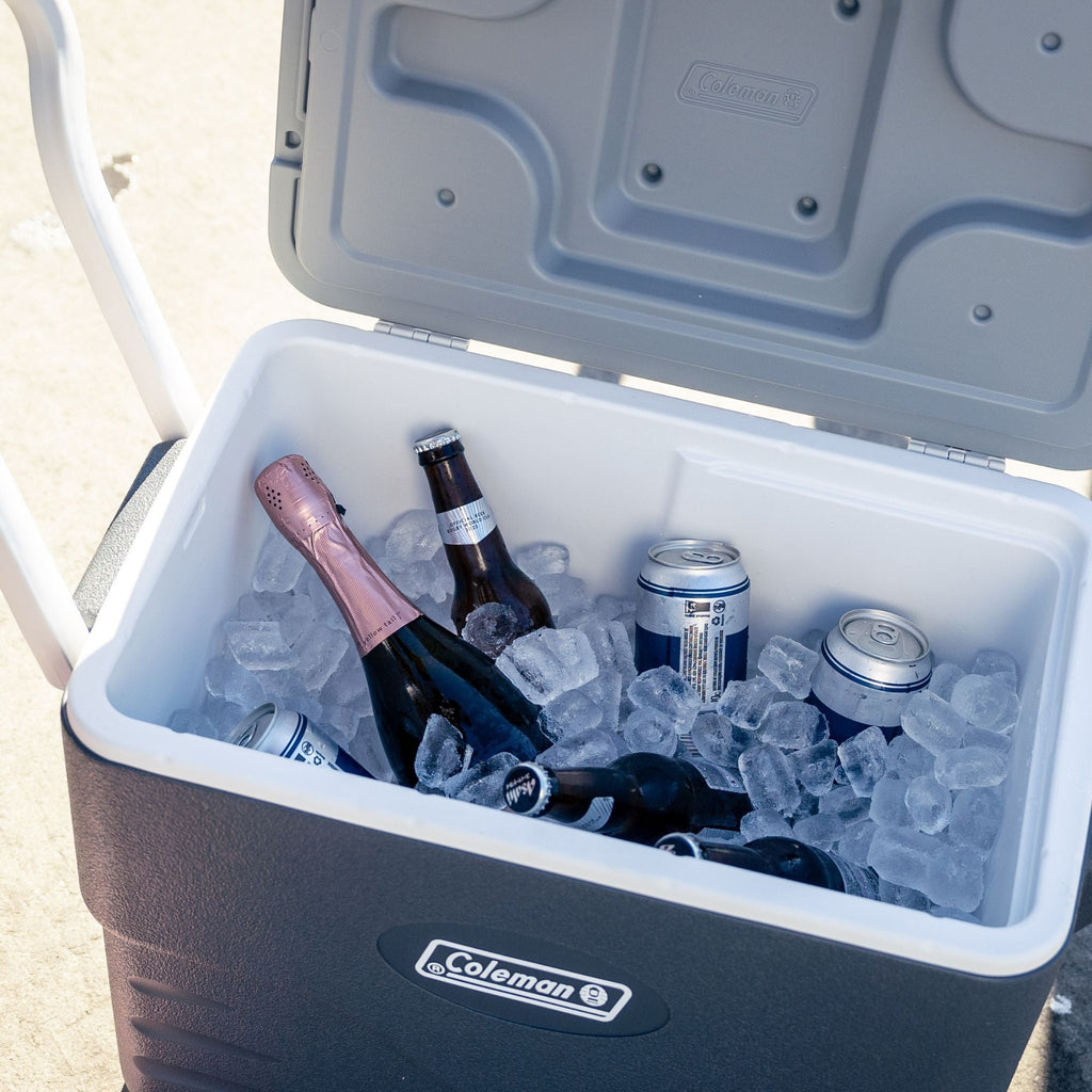 Coleman 38L Extreme Cooler with Heavy-duty Wheels & Towing Handle - view 2