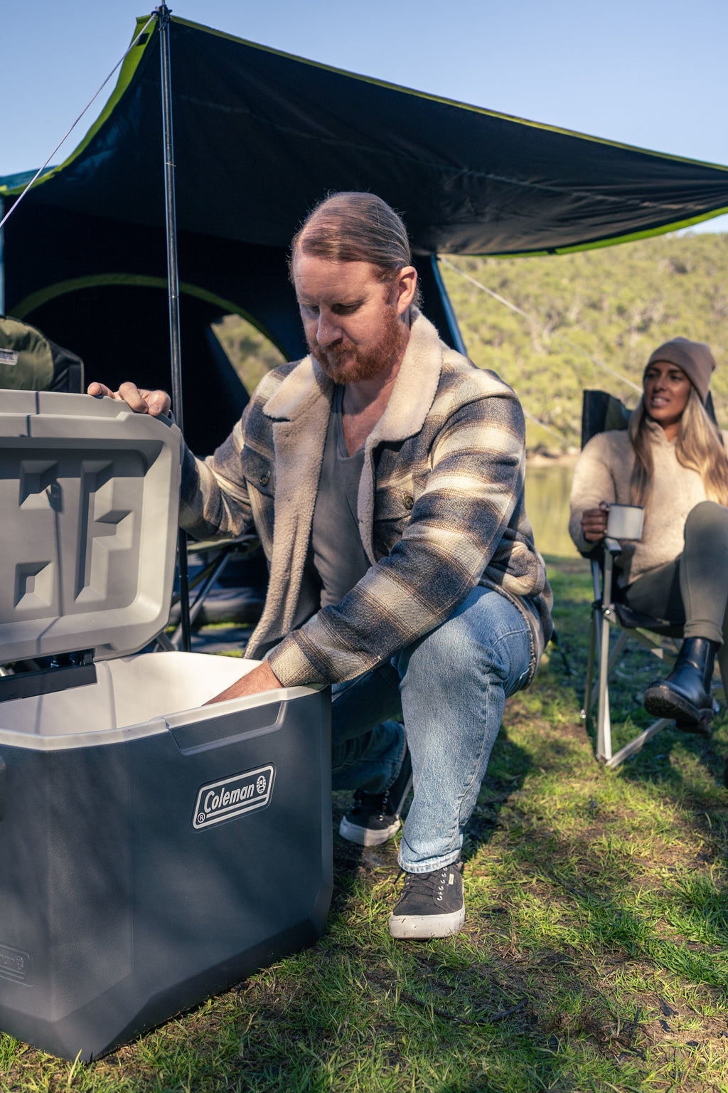 Coleman 57L Daintree Cooler with Heavy-duty Wheels & Towing Handle - view 15