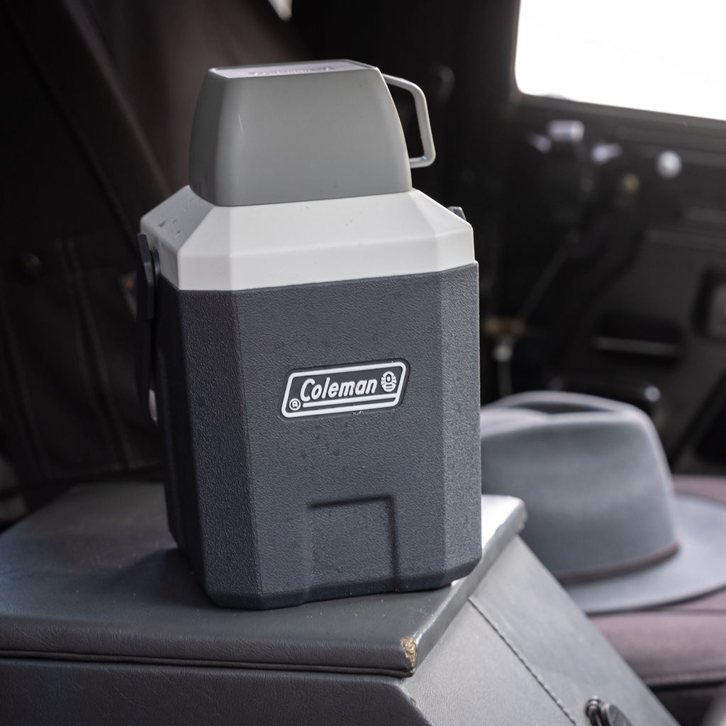 Coleman Extreme Cooler Jug with Carry Handle & Drinking Cup Cap 2.7L - view 2