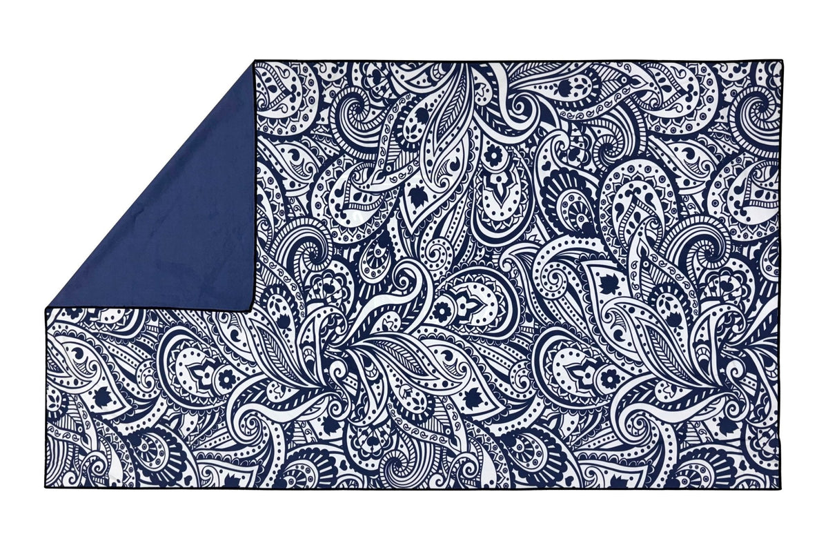 Tahitian Blue 160cm Microfibre Beach Towel with Storage Bag , Sand-Resistant, Eco Friendly, Double Sided - view 3