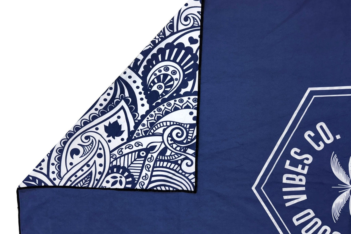 Tahitian Blue 160cm Microfibre Beach Towel with Storage Bag , Sand-Resistant, Eco Friendly, Double Sided - view 2