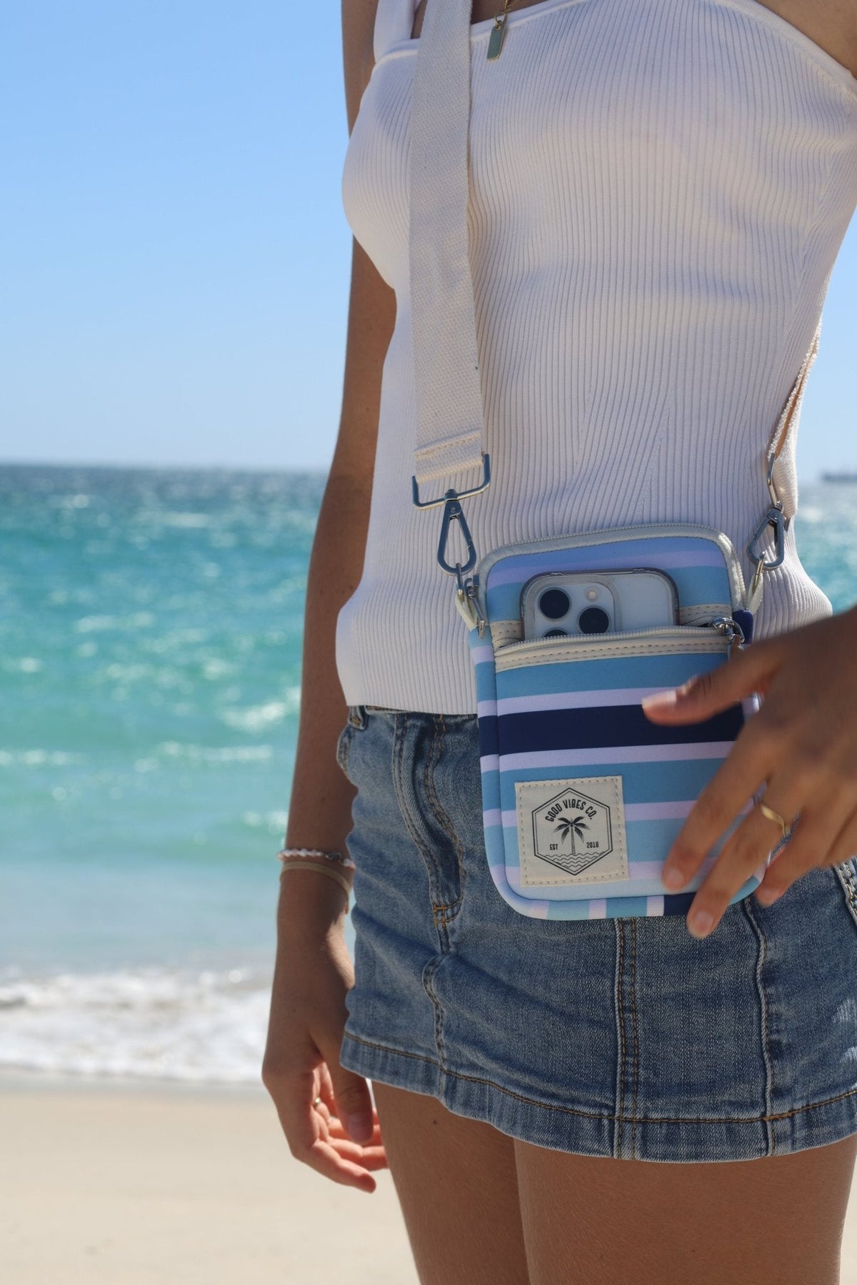 Ocean Tide Neoprene Travel Pouch, Extra Pocket, Water Resistant, Lightweight - view 2