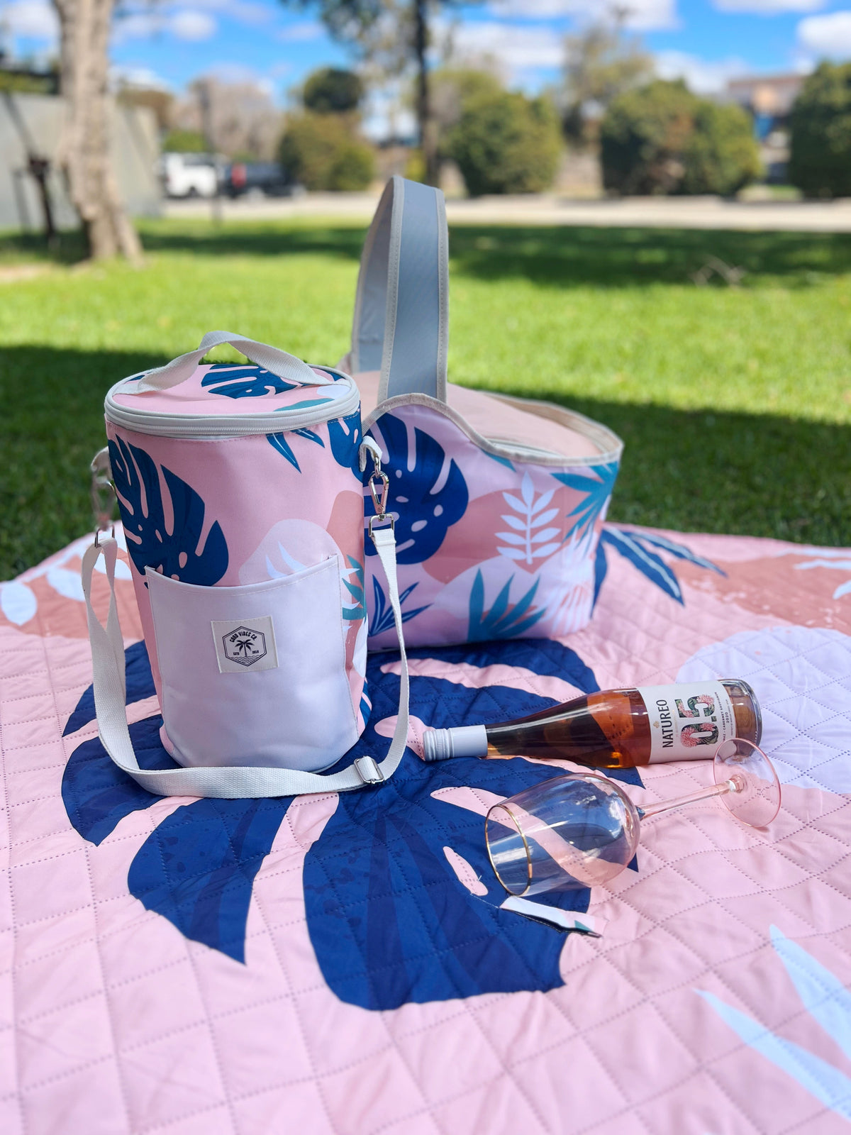 Blush Palm Insulated Daytripper Cooler Bag, Full Zip-Around, Sewn in Handles, Folds Flat - view 3