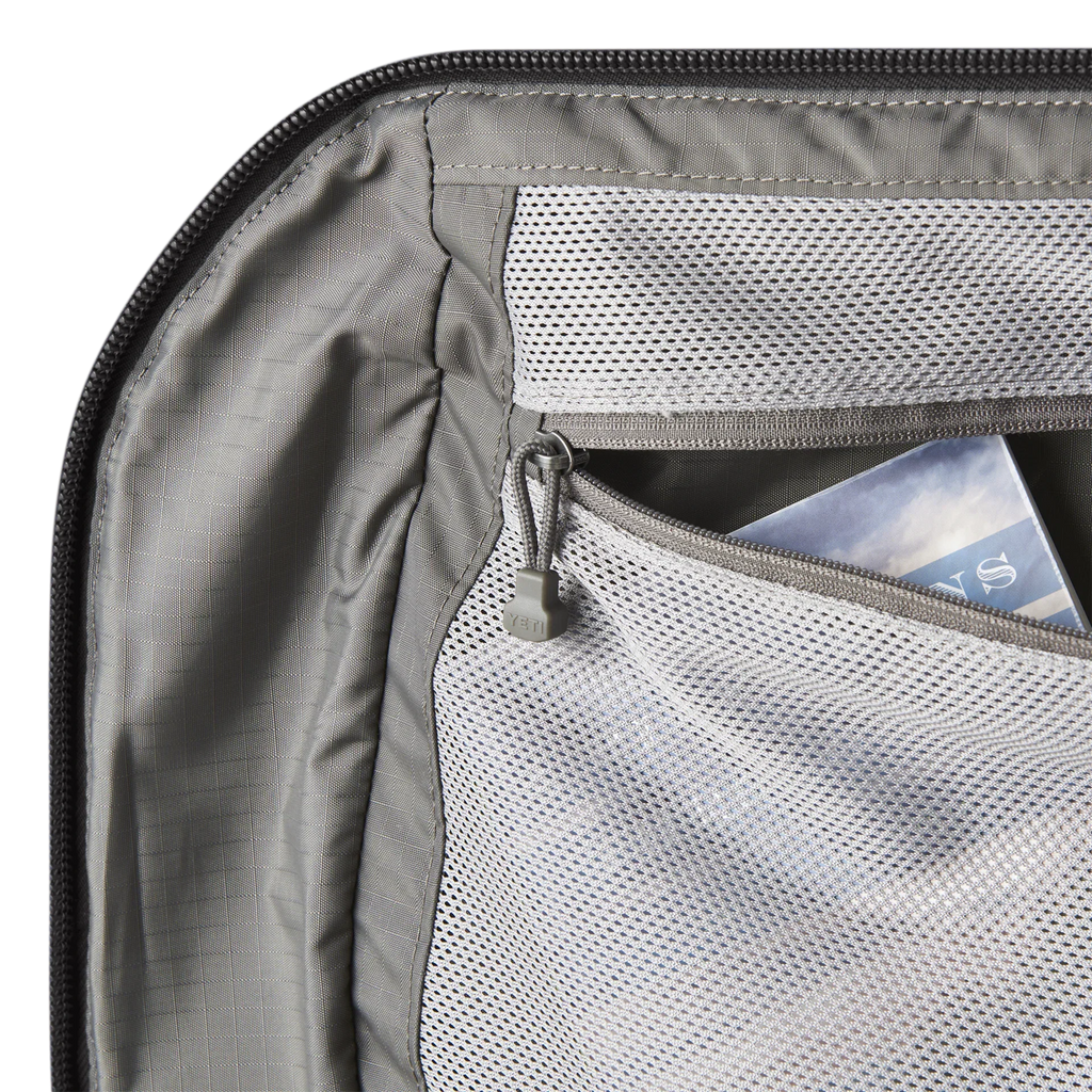 Crossroads 40L Duffel - Black - detail
