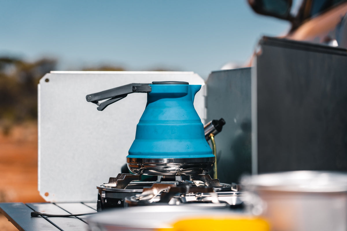 Wildtrak Collapsible 1.5 Litre Travel Kettle - view 11