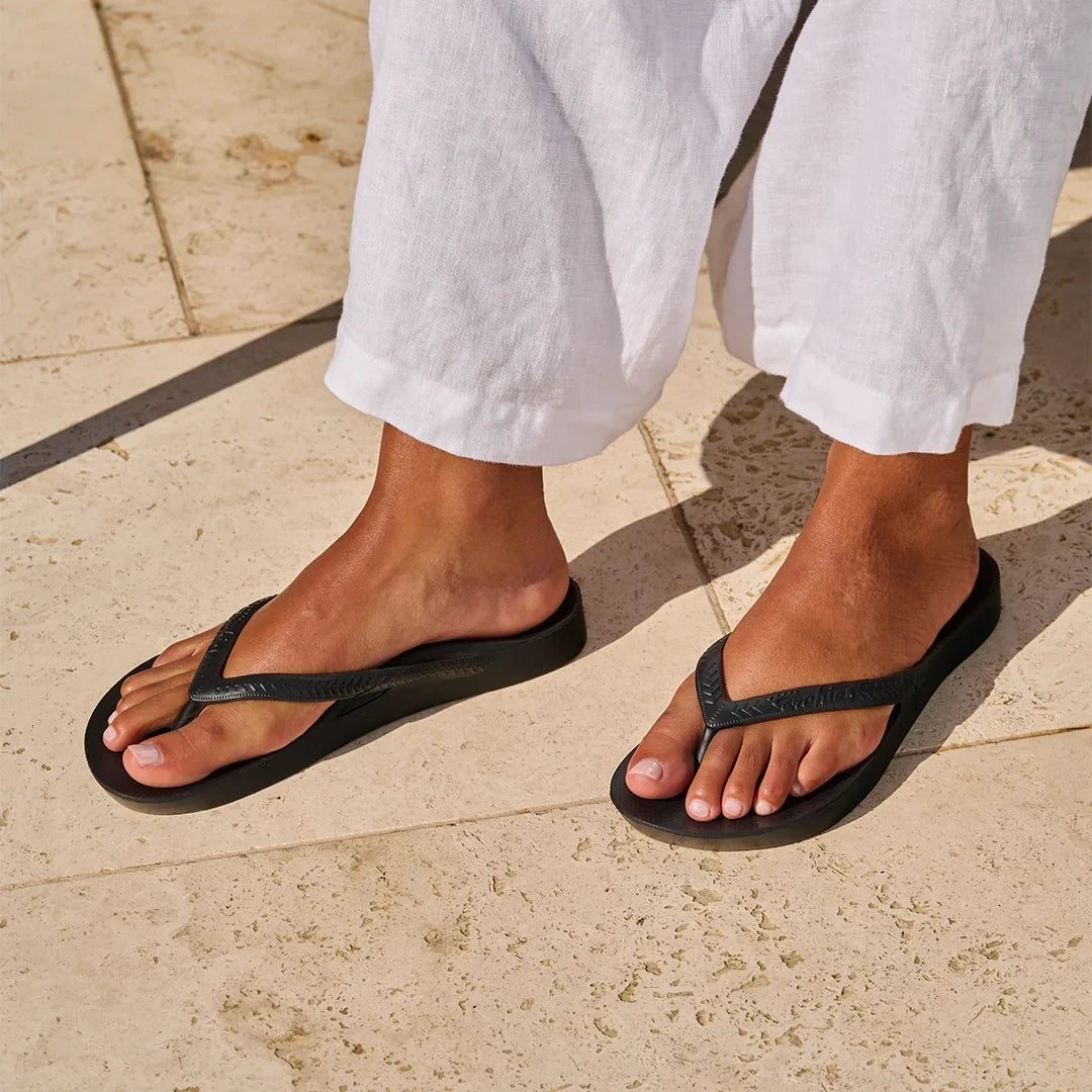 Archies Arch Support Thongs - Classic - Black