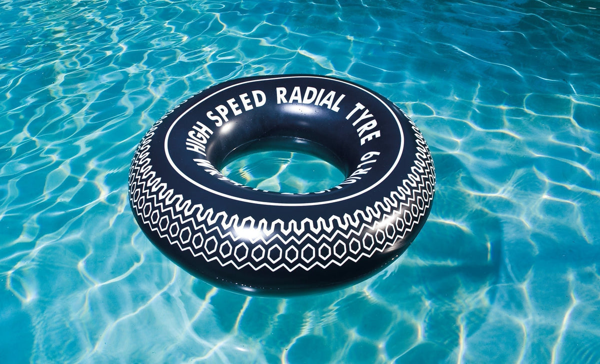 Extra Large Inflatable Tyre Swim Ring  90cm - view 3