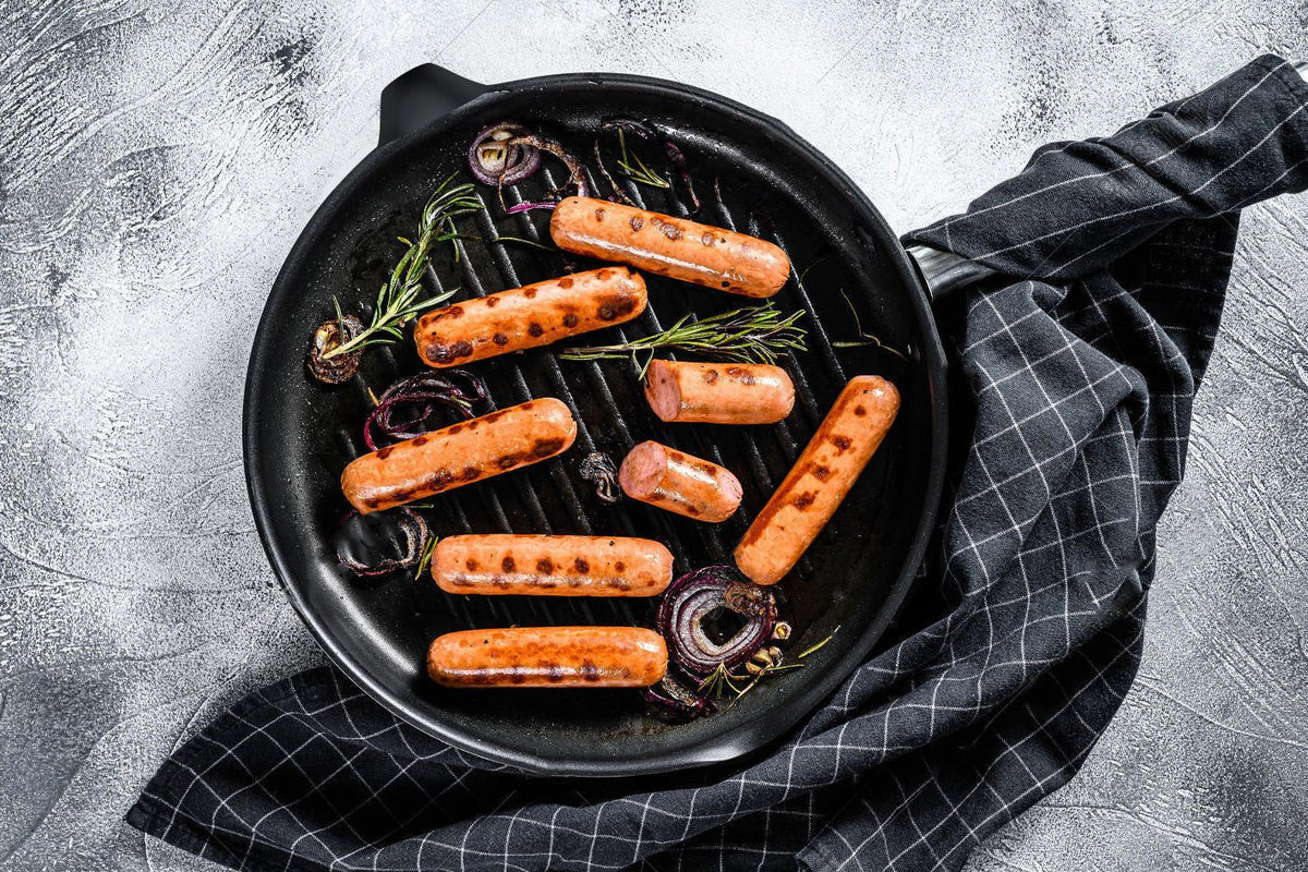 Wildtrak 24cm Round Cast Iron Pre-Seasoned Skillet/Grill Pan with Wooden Handle - view 10