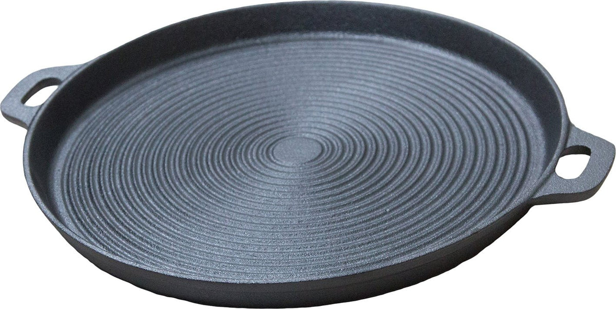 Wildtrak Pre-Seasoned Round Ribbed Cast Iron BBQ Plate with Handles 34cm - view 6