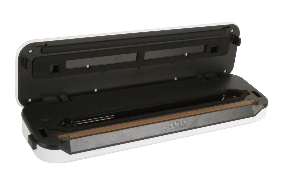 Wildtrak 240V Vacuum Food Sealer with Built-in Bag/Roll Cutter - view 11
